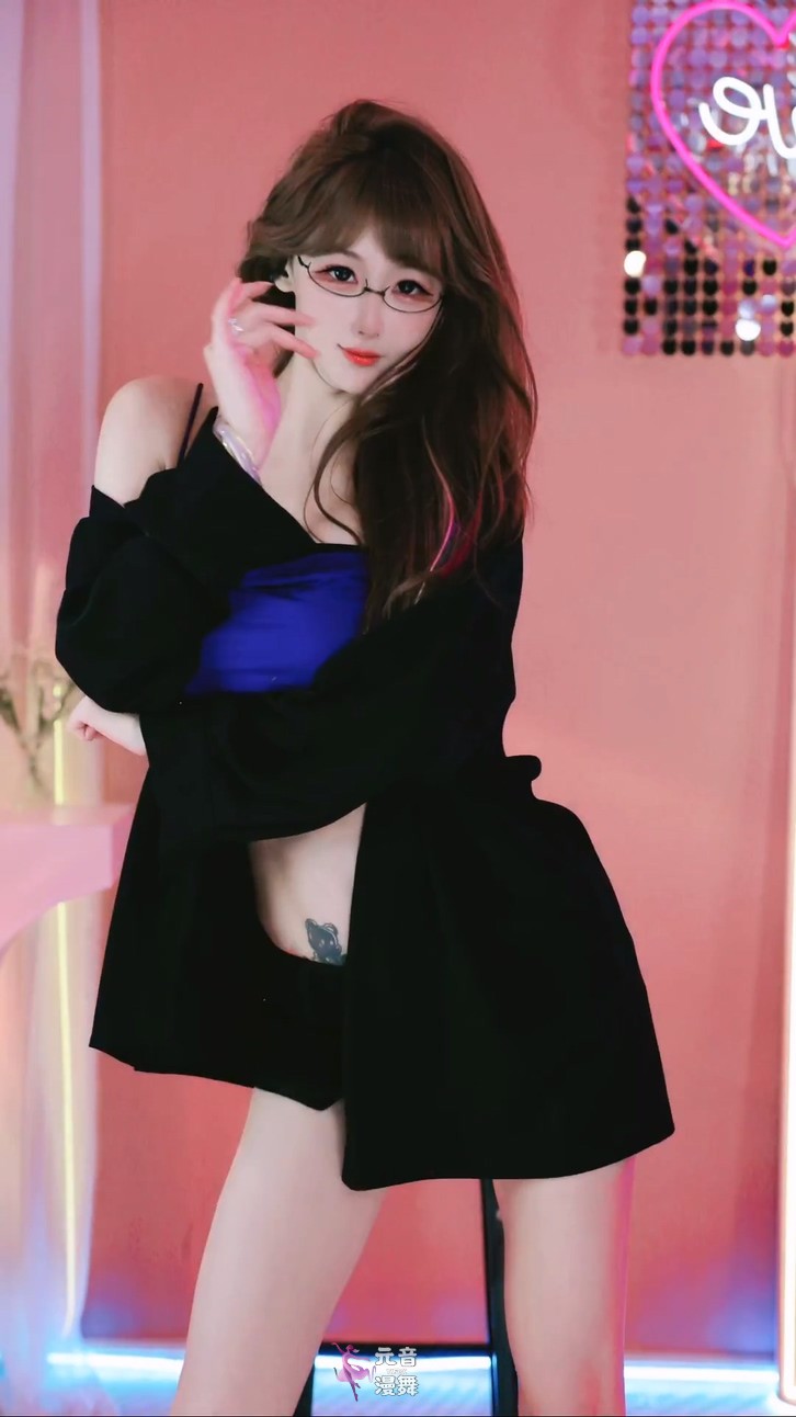 虎牙主播@ONCE丶牛小蘑菇 25年07月精选混剪视频