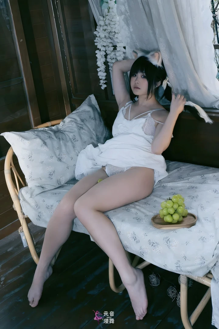 渡久山 – Cos清纯妹子全套写真&视频